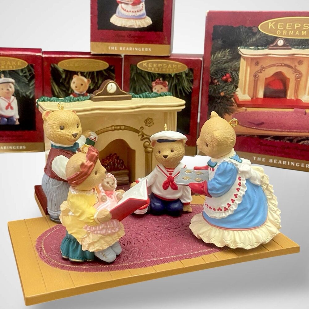 1993 Hallmark Bearingers Ornament Complete Set Fireplace Display Christmas Decor